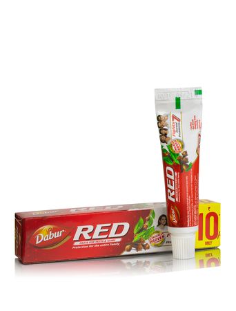 dabur red tooth paste 20g